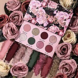 Vintage Rose Eyeshadow Palette - Pink, Green, Gold